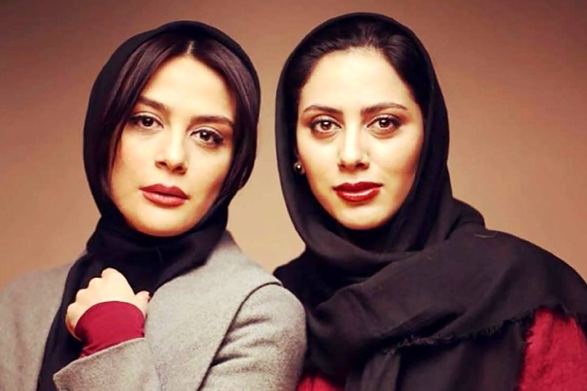 تصویری از خواهرانِ فرجاد در لوکیشنی جذاب