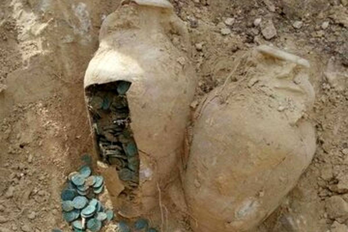 هرجا امامزاده هست گنج وجود دارد؟