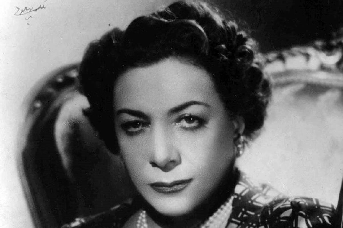 عکس قدیمی: تاج الملوک، زن دوم رضاخان