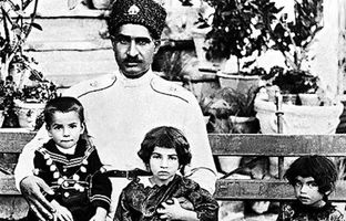 عکس قدیمی: خانه قدیمی رضا شاه در محله حسن آباد