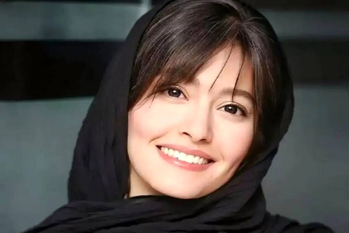 پردیس احمدیه در سواحل گوا/ تیپ متفاوتی که توجهها را جلب کرد