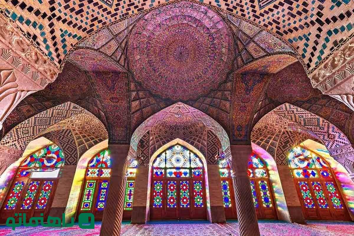 ۵ بنای تاریخی ایران به رنگ صورتی که فقط در این شهر میتوان دید!