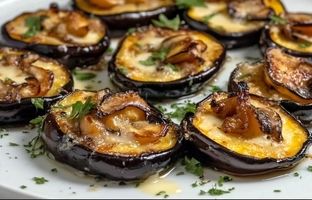 طرز تهیه یک غذای جدید با بادمجان، قارچ و پنیر به روش ایتالیایی ها + ویدئو