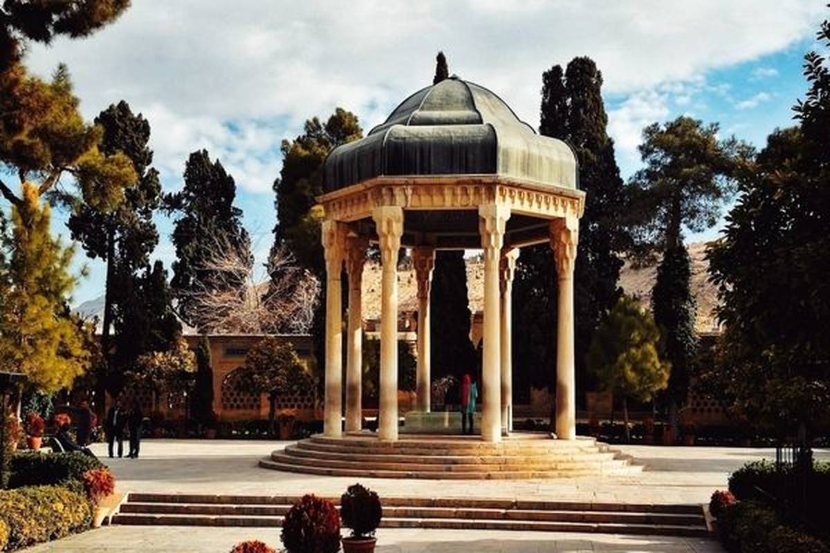  فال حافظ امروز دوشنبه 9 مهر ماه 1403 