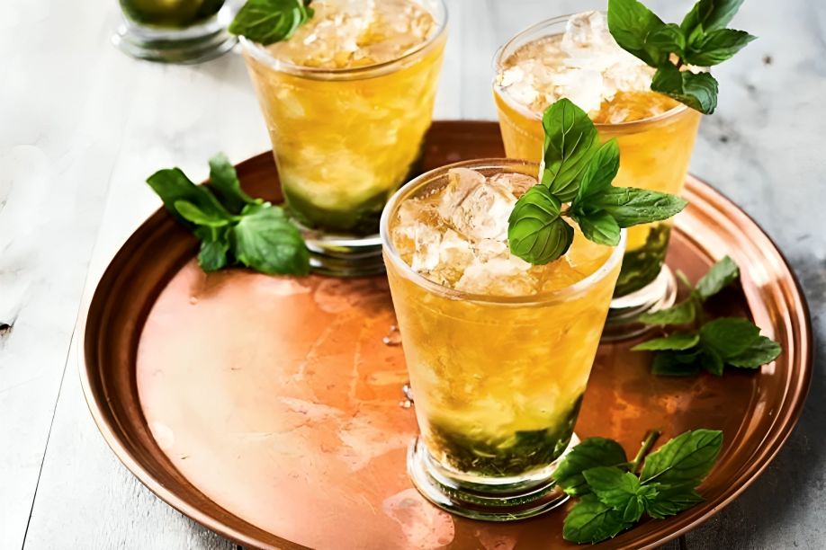 خوشمزه بپزید؛ طرز تهیه سکنجبین خانگی با نعنا و سرکه؛ رفع عطش در روزهای گرم سال + ویدئو