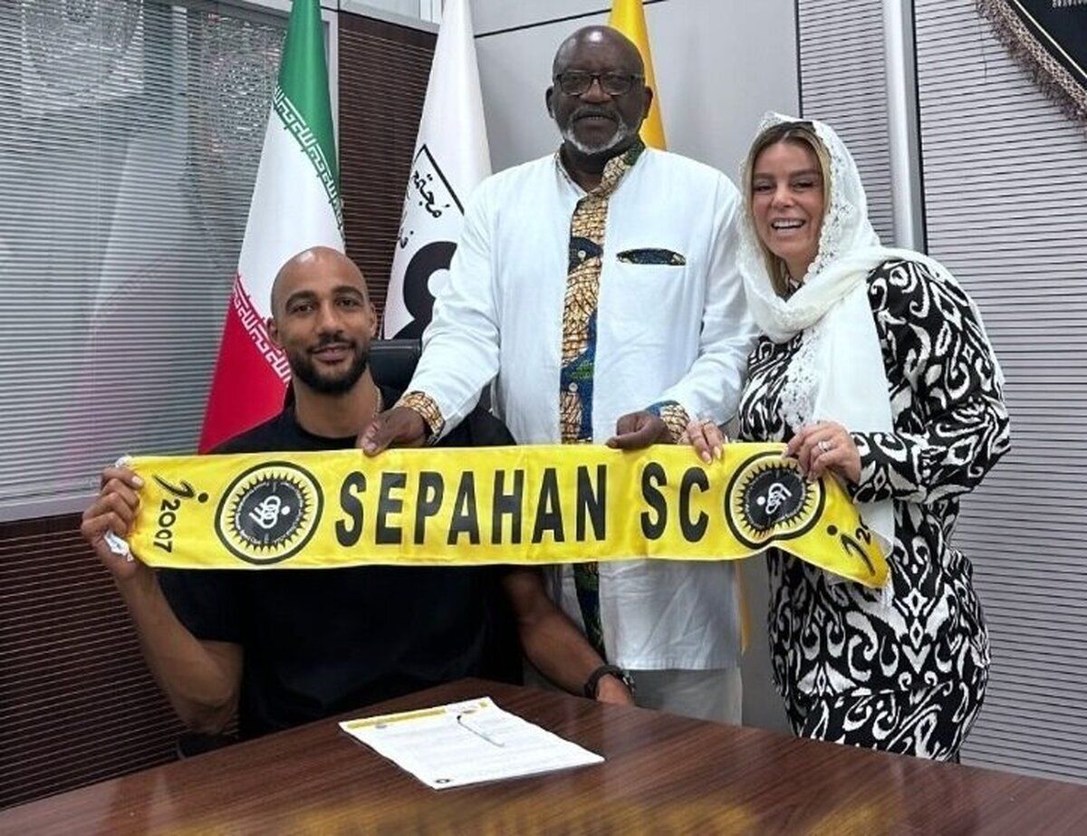  استوری عجیب همسر ستاره خارجی سپاهان + تصویر