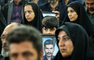 ماجرای سلب حضانت از مادران قربانیان معدن طبس