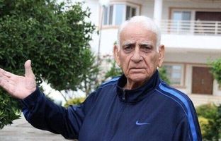نشان ملی تاجیکستان بر تن اسطوره کشتی ایران + ویدئو