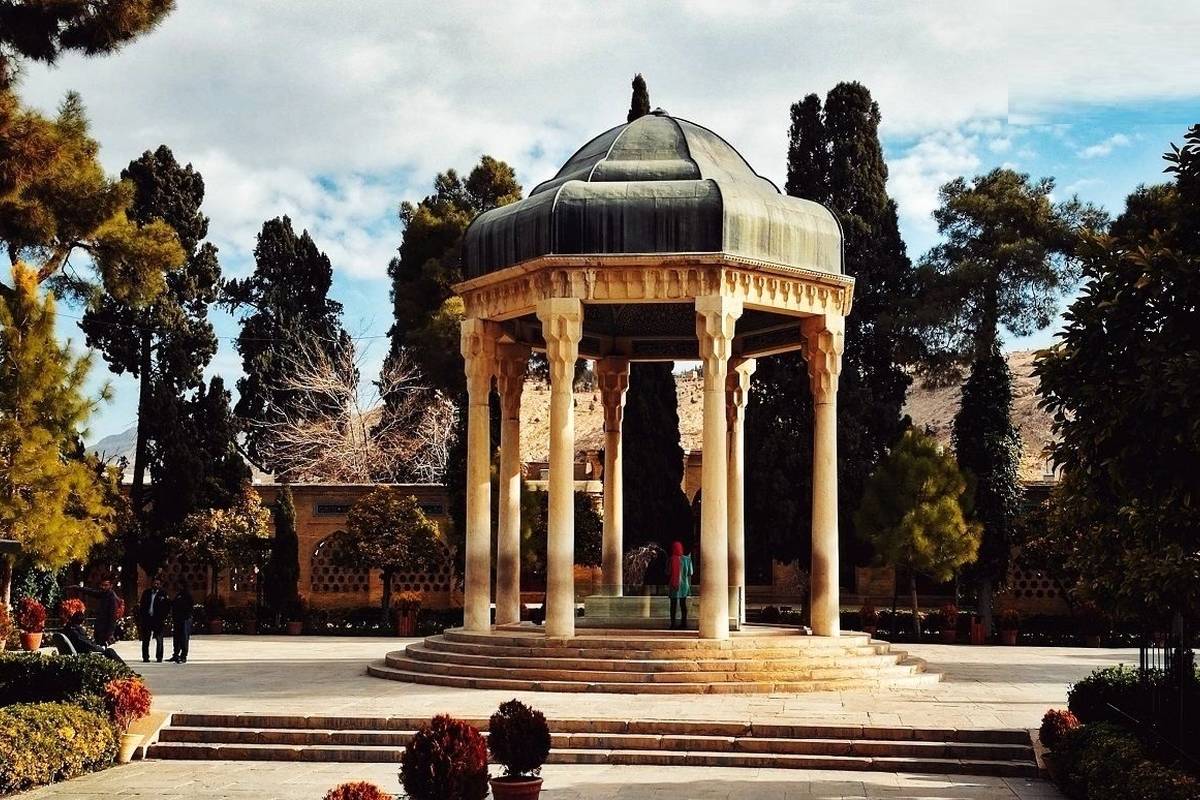 فال حافظ امروز پنجشنبه 12 تیر ماه 1404