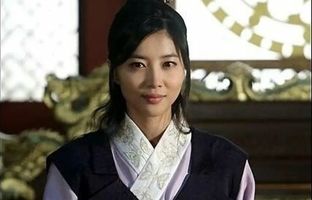 عکس‌های تازۀ «فرمانده هیاپ» (سریال امپراتور بادها) بعد از 16 سال در 43 سالگی