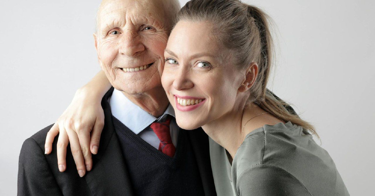 زنان و مردان چه فاصله‌ سنی را برای ازدواج ترجیح می‌ دهند؟