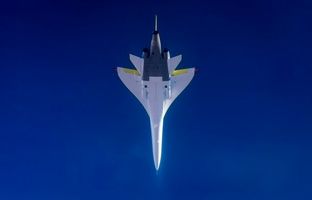 یک هواپیمای مسافربری دیوار صوتی را هل داد