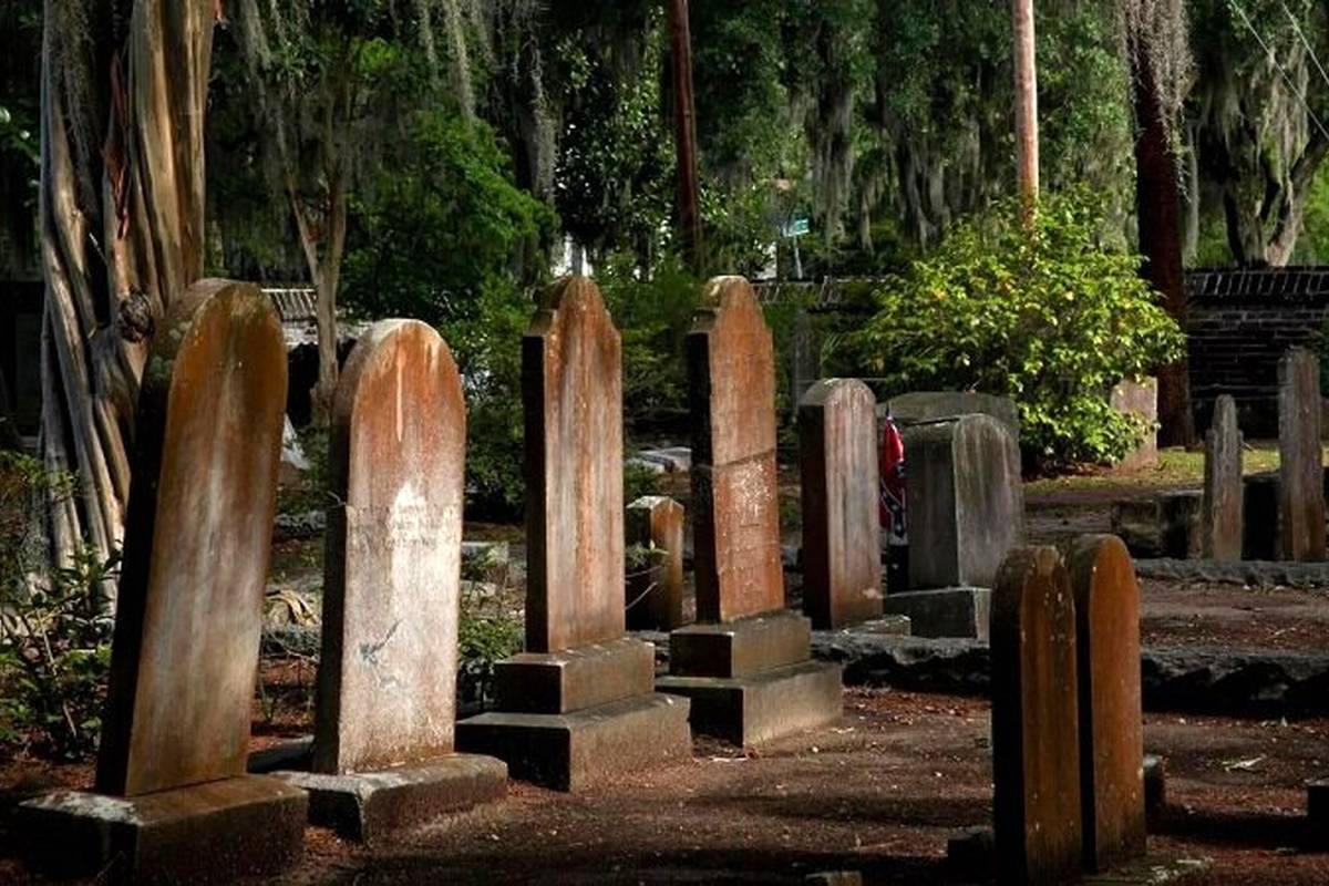 (۱۶+) این زن یک خونآشام واقعی بود!