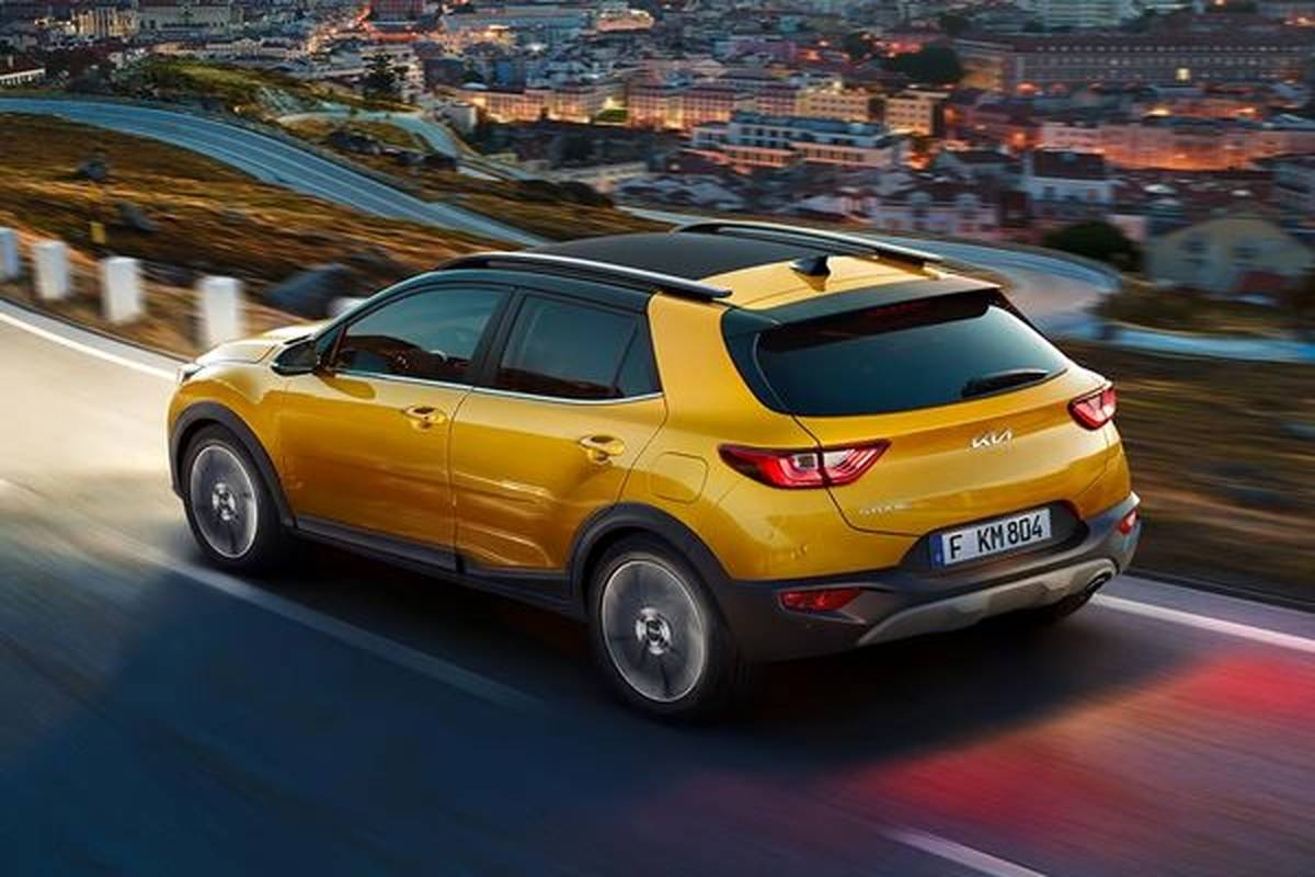  رقیب «ام‌وی‌ام X33» از راه رسید؛ کیا استونیک 1.5 میلیاردی از دیار جومونگ! 