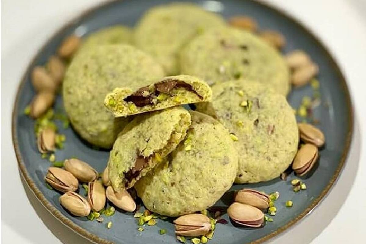خوشمزه بپزید؛ قرابیه پسته، شیرینی اصیل و دلربا که طعم بهشت می دهد