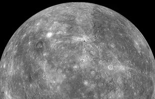 تصاویری خیره‌کننده‌ از سطح سیاره عطارد