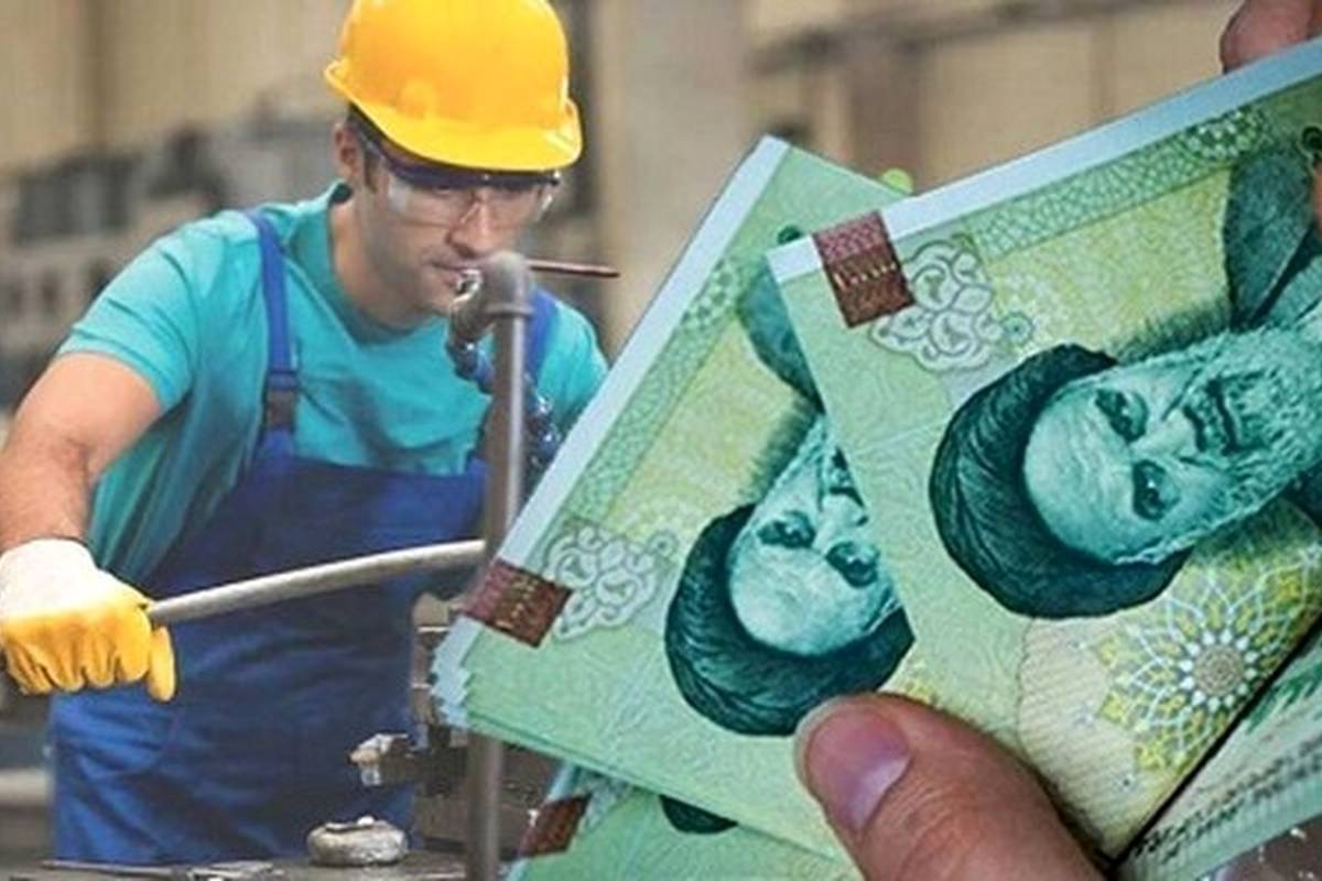 زمان واریز عیدی ۱۴۰۳ اعلام شد/ کارگران امسال چقدر عیدی میگیرند؟ + جدول