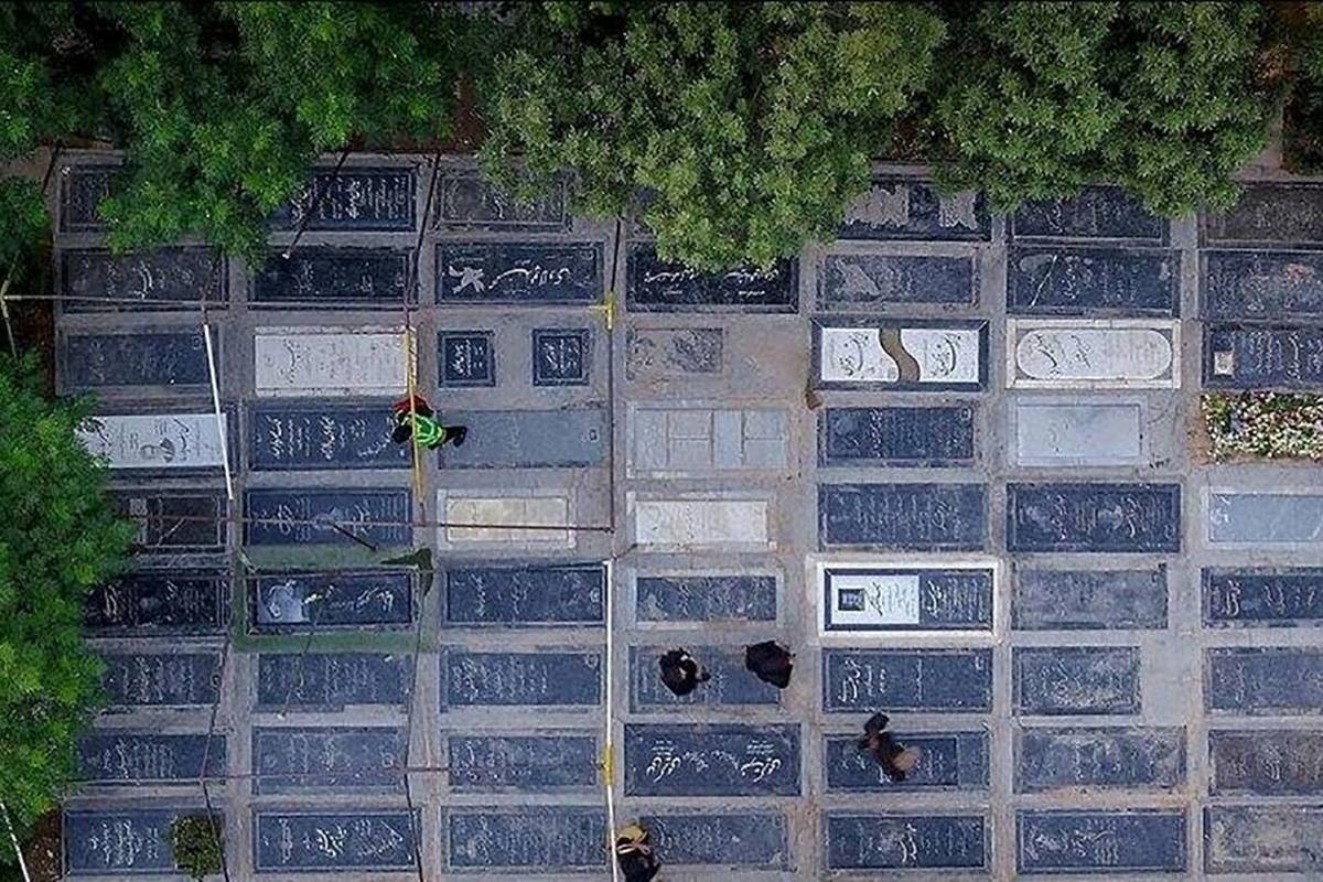 کشف اشیای عتیقه در بهشت زهرای تهران؟!