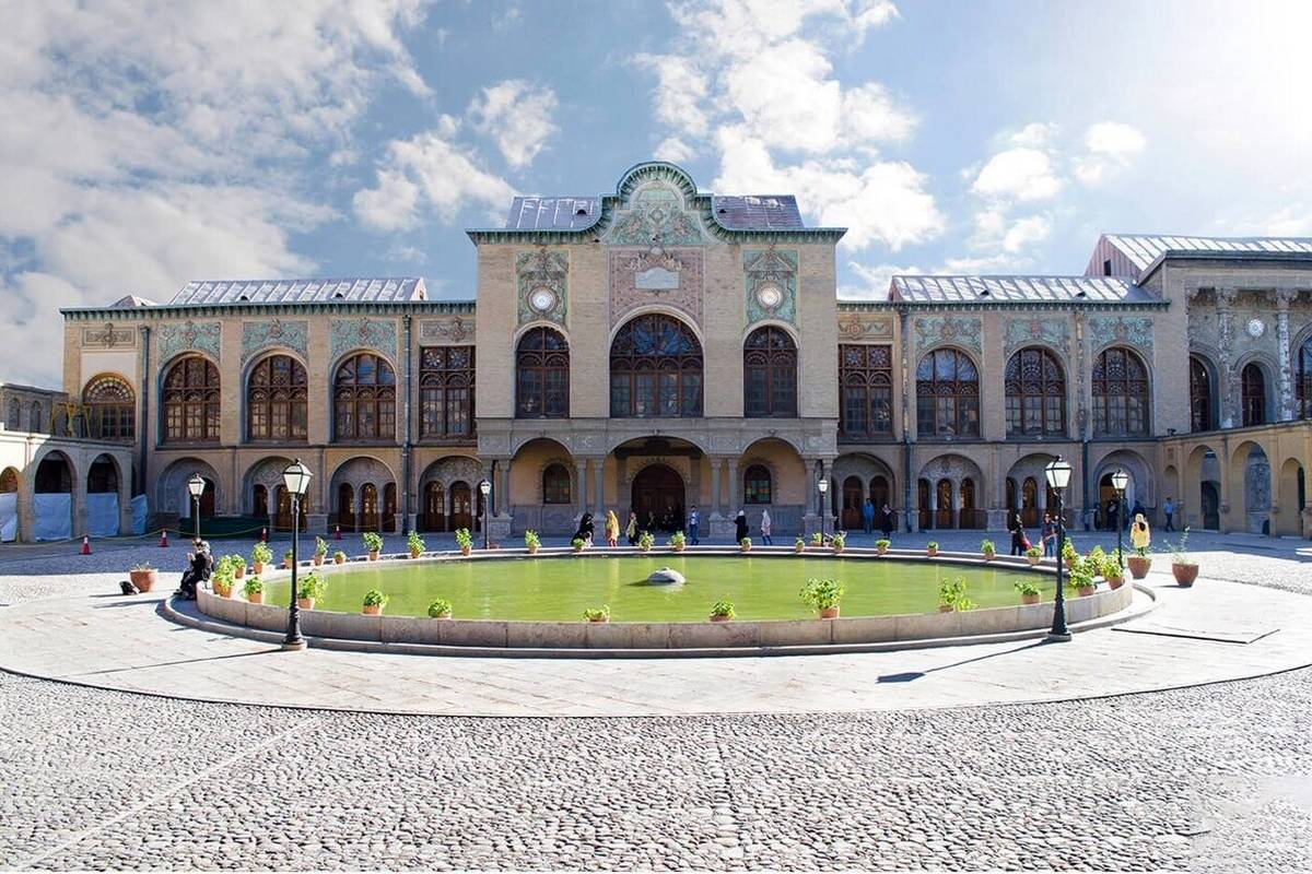 راهنمای سفر: عمارت مسعودیه؛ نماد معماری در قلب تهران