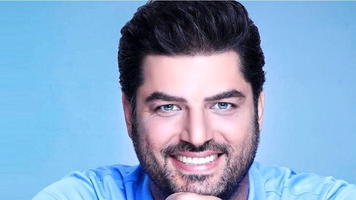 سام درخشانی در افتتاحیه نمایش «بی پایانی» + عکس