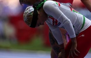 
فرزانه فصیحی مصدوم شد
