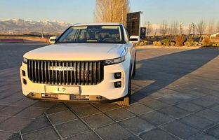 قیمت لوکانو L7 مشخص شد؛ رقیب تیگو 7 پرومکس و فونیکس FX با مکث موتور می‌آید