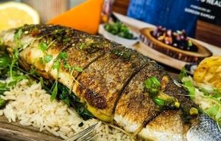 خوشمزه بپزید؛ طرز تهیه ماهی شکم پر خوشمزه و سالم / دستور پخت کامل و نکات حرفه‌ای 