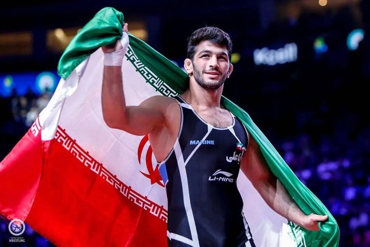 حسن یزدانی را به مراسم تجلیل از قهرمانان راه ندادند!
