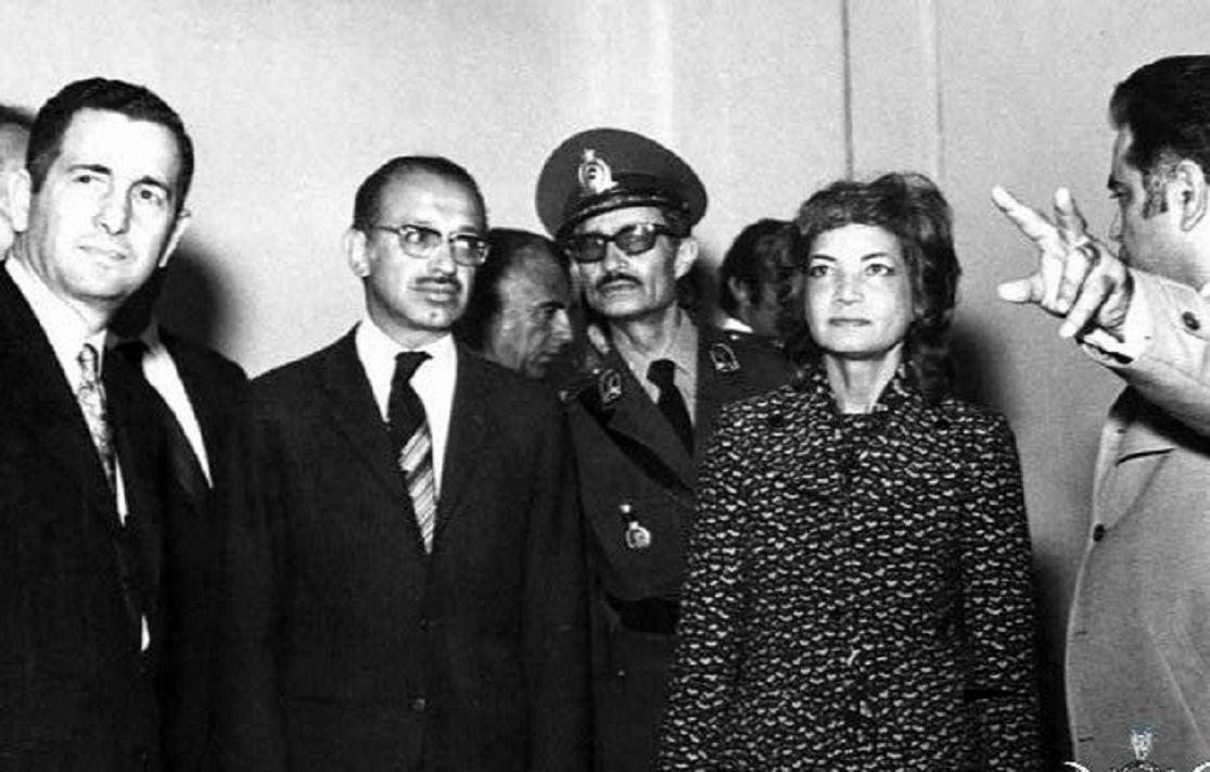 سفر در تاریخ؛ «اشرف پهلوی» در حال سوارکاری با اسب مشهورش؛ دهه 30 