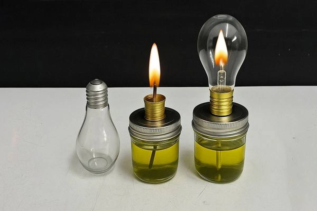 یک ایده ساده برای ساخت یک چراغ نفتی با لامپ سوخته + ویدئو