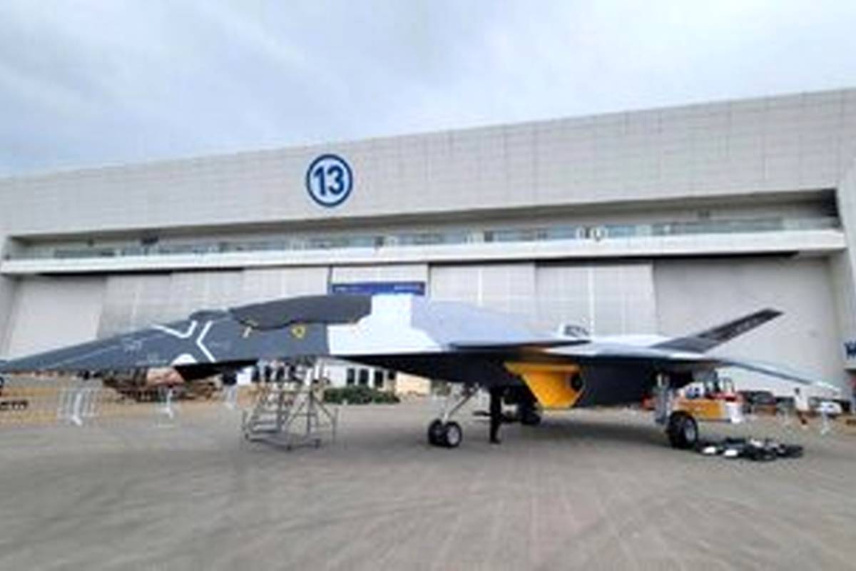 رونمایی از جنگنده نسل ششم در چین / امپراتور سفید وارد میدان شد