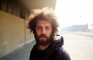 سعید روستایی به سینما باز می‌گردد؛ داستان، بازیگران و حواشی فیلم زن و بچه