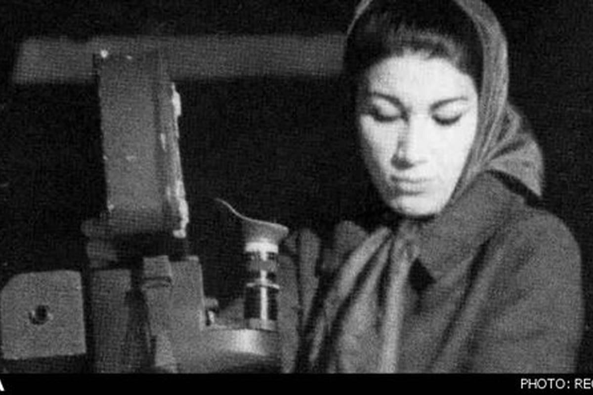 ناراحتی برادر فروغ فرخزاد از ساخت فیلم «رگهای آبی»/ این فیلم در شان فروغ فرخزاد نیست