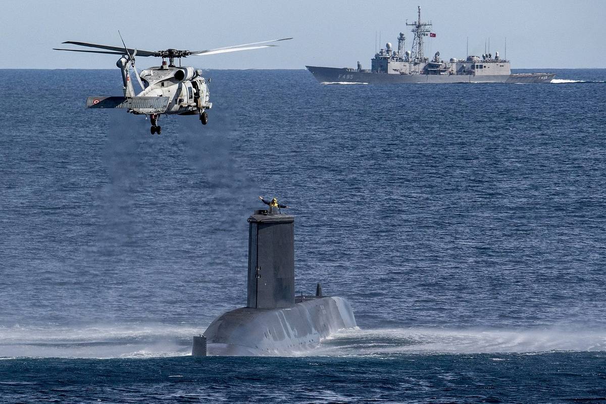 ترکیه به باشگاه قدرت‌های دریایی پیوست: اولین زیردریایی پیشرفته به آب انداخته شد