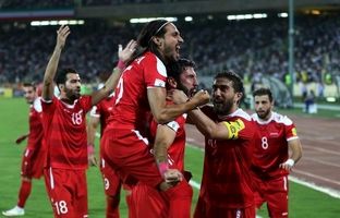  لباس تیم ملی فوتبال سوریه از قرمز به سبز تغییر کرد + تصویر